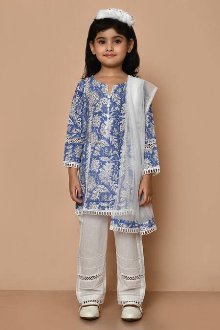 Shop_Pankhuri By Priyanka_Blue Cotton, Chiffon Lace Garden Hand Block Print Kurta Set _Online_at_Aza_Fashions