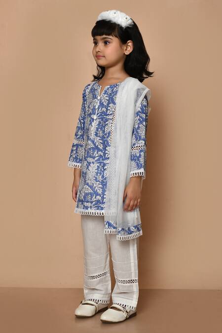 Buy_Pankhuri By Priyanka_Blue Cotton, Chiffon Lace Garden Hand Block Print Kurta Set 
