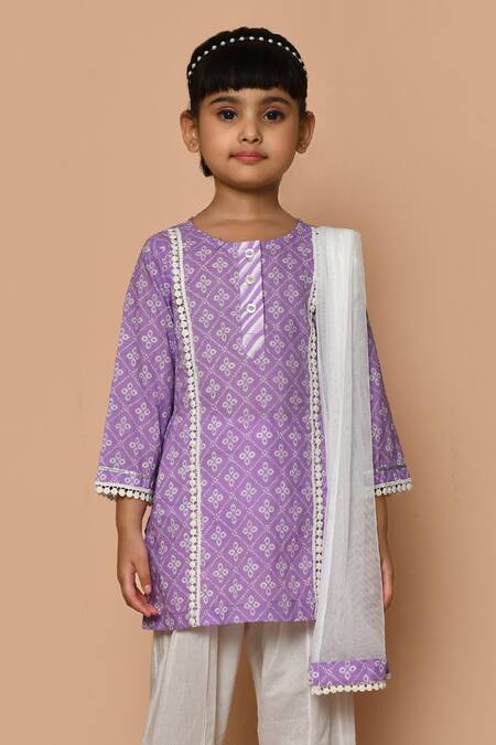 Buy Pankhuri By Priyanka Purple Cotton, Chiffon Lace Geometric Hand Block Print Kurta Set Online at Aza Fashions Buy_Pankhuri By Priyanka_Purple Cotton, Chiffon Lace Geometric Hand Block Print Kurta Set _Online_at_Aza_Fashions