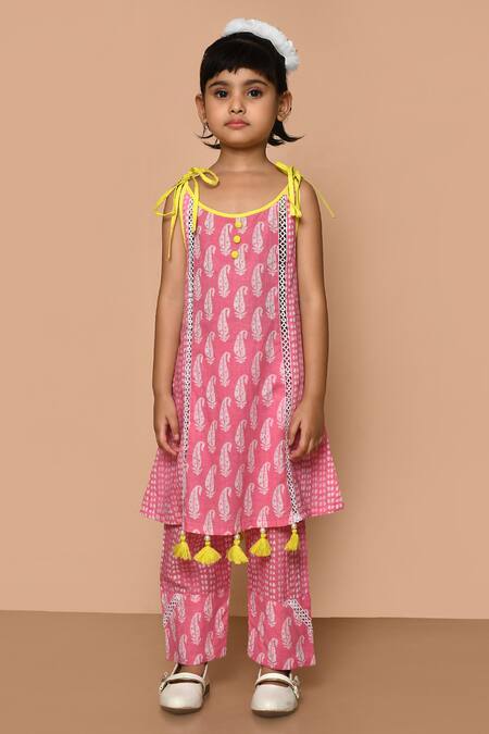 Buy_Pankhuri By Priyanka_Pink Cotton Lace, Tassels A-line Printed Kurta And Pant Set _Online_at_Aza_Fashions