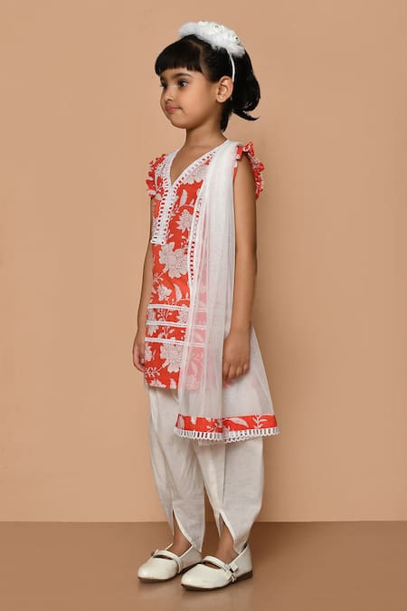 Pankhuri By Priyanka_Red Cotton, Chiffon Lace Flower Print Kurta Set _at_Aza_Fashions
