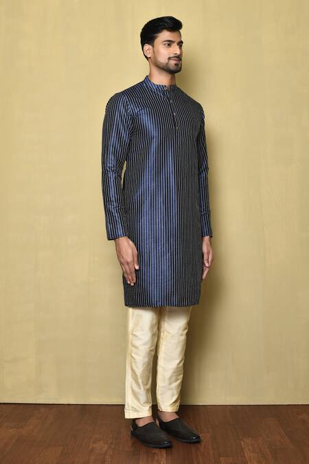 Naintara Bajaj_Blue Jacquard Silk Stripe Pattern Kurta _at_Aza_Fashions