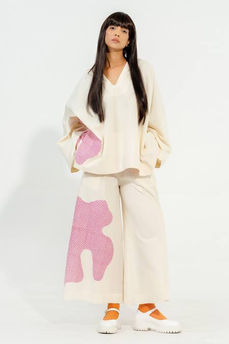 Buy_Stoique_Off White Cotton Patchwork Cypress Applique Work Flared Pant _Online_at_Aza_Fashions