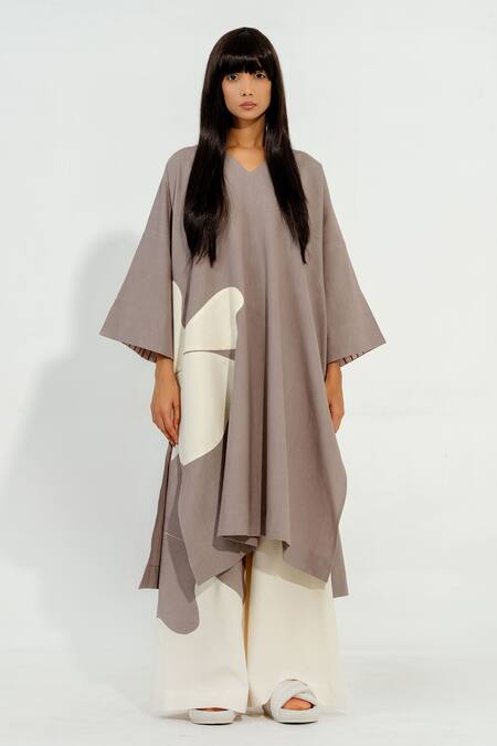 Stoique_Gray Cotton Matty Embroidery Floral V Neck Grey Tunic _Online_at_Aza_Fashions