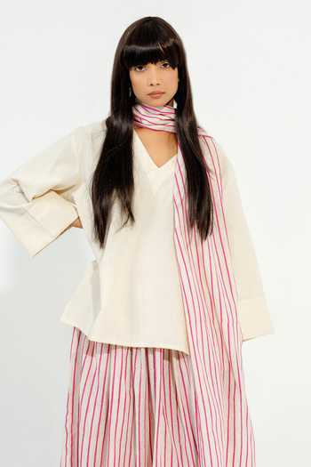 Buy_Stoique_Off White Cotton V-neck Pepper Full Sleeve Top _Online_at_Aza_Fashions