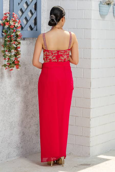 Tamaraa By Tahani_Pink Georgette, Tulle Crystals, Floral Embroidered Cape And Dhoti Skirt Set _at_Aza_Fashions