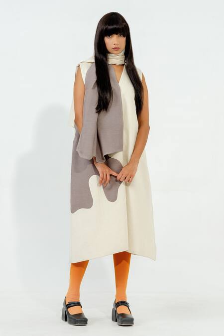 Shop_Stoique_Off White Cotton Applique V-neck Oolong Quilted Pattern Dress _Online_at_Aza_Fashions