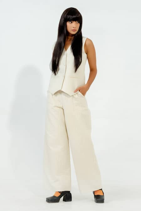 Buy_Stoique_Gray Cotton Matty Plain Grey Quilted Flared Pant _Online_at_Aza_Fashions