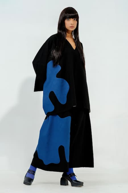 Shop_Stoique_Black Cotton Applique V-neck Cumin Work Top _Online_at_Aza_Fashions