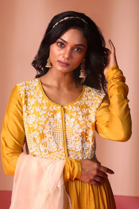 Soha By Harleen And Sona_Yellow Chanderi Silk, Organza, Cotton Crystals Round High-low Anarkali Pant Set _Online_at_Aza_Fashions