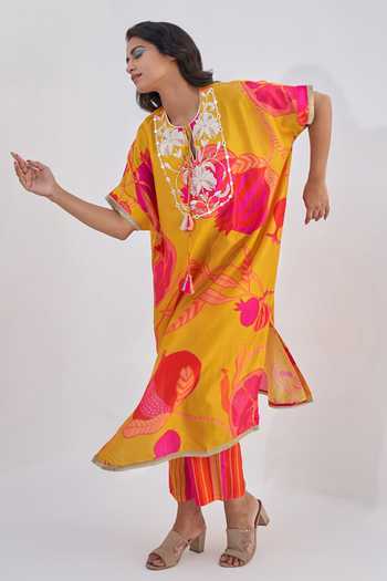 Shop Archana Shah Yellow Silk Embroidery Pomegranate And Zardozi Round Tailsman Kurta & Pant Set Online at Aza Fashions Shop_Archana Shah_Yellow Silk Embroidery Pomegranate And Zardozi Round Tailsman Kurta & Pant Set _Online_at_Aza_Fashions