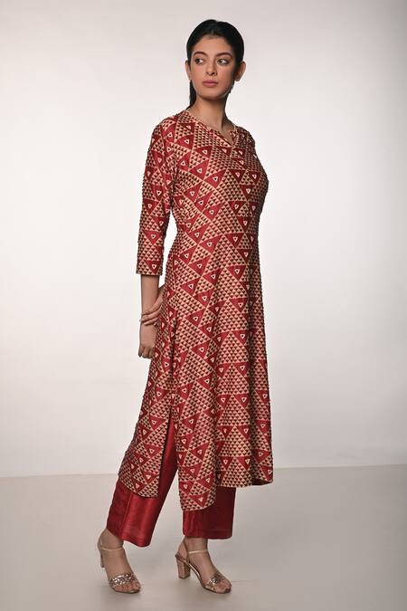 Buy_Soumodeep Dutta_Red Chanderi And Embroidery Triangle French Knot Kurta & Pant Set_Online_at_Aza_Fashions