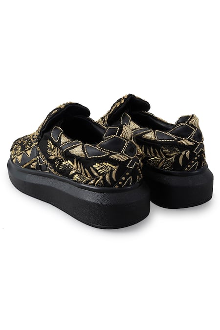 Anaar_Black Masquerade Gota Embroidered Sneakers _at_Aza_Fashions