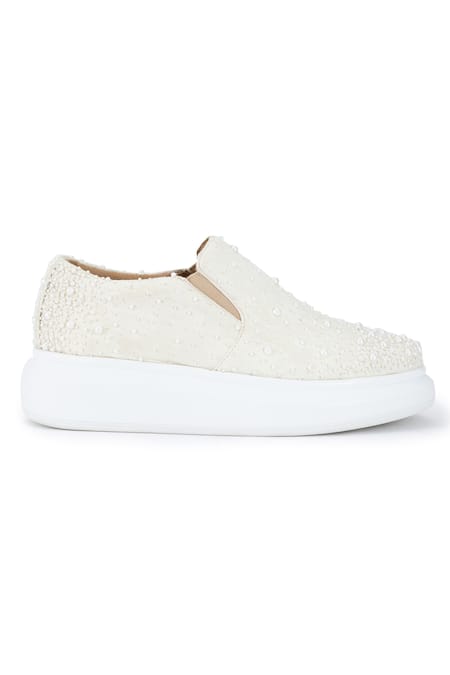 Anaar_Ivory June Baby Embroidered Sneakers _at_Aza_Fashions