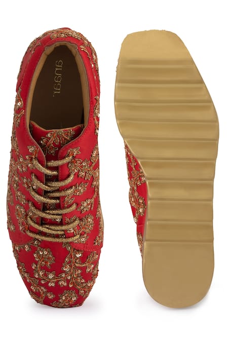 Buy_Anaar_Red Embroidery, Sequins Heirloom Signature Sneaker Wedges 