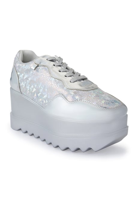 Buy Anaar Silver Disco 22 Signature Geometric Pattern Sneaker Wedges Online at Aza Fashions Buy_Anaar_Silver Disco 22 Signature Geometric Pattern Sneaker Wedges _Online_at_Aza_Fashions