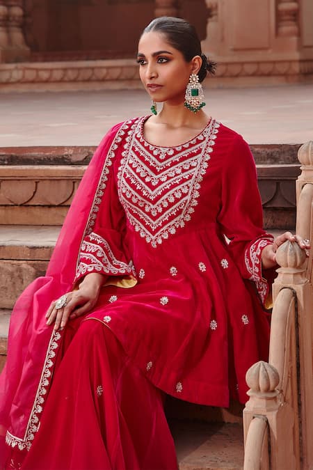 Buy_Ajiesh Oberoi_Pink Velvet, Organza Embroidery Round Neck Kalidar Kurta Gharara Set _Online_at_Aza_Fashions
