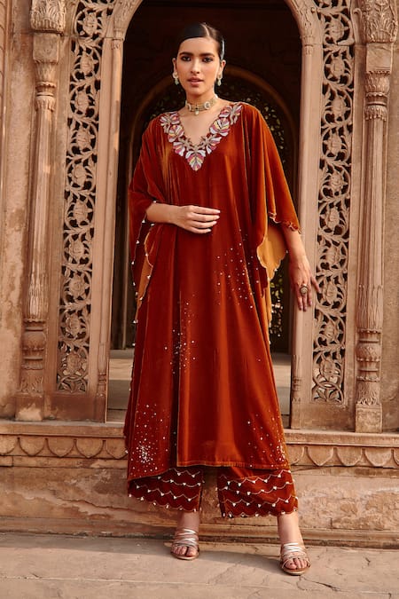 Ajiesh Oberoi Gold Velvet Embroidery Asymmetric Kaftan And Pant Set Online at Aza Fashions Ajiesh Oberoi_Gold Velvet Embroidery Asymmetric Kaftan And Pant Set _Online_at_Aza_Fashions