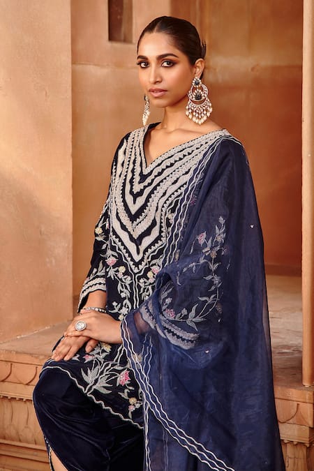 Shop_Ajiesh Oberoi_Blue Velvet, Organza Diamonds, Tassels V-neck V Kurta Dhoti Pant Set _Online_at_Aza_Fashions