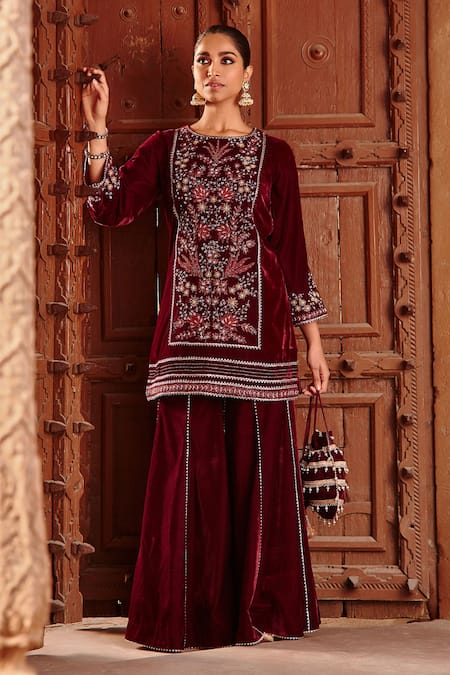 Ajiesh Oberoi_Wine Velvet, Organza Sequins, Beads Round Neck Short Kurta Gharara Set _Online_at_Aza_Fashions