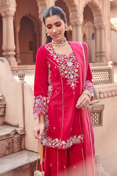 Buy_Ajiesh Oberoi_Pink Cotton, Silk, Organza Embroidery Split V-neck Dori Kurta Gharara Set _Online_at_Aza_Fashions