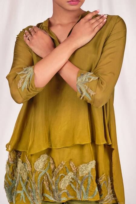 Seesa Green Chiffon, Silk Collared Hand Embroidered And Layered Top Online at Aza Fashions Seesa_Green Chiffon, Silk Collared Hand Embroidered And Layered Top _Online_at_Aza_Fashions