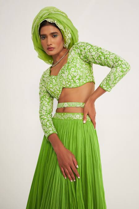 Shop Asaga Green Crepe, Chiffon Embroidery, Tassels Sweetheart Daisy Waistband Lehenga Set Online at Aza Fashions Shop_Asaga_Green Crepe, Chiffon Embroidery, Tassels Sweetheart Daisy Waistband Lehenga Set _Online_at_Aza_Fashions