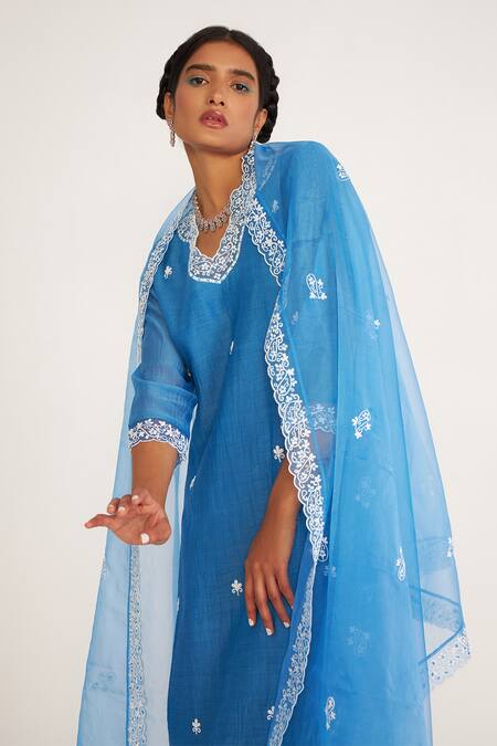 Buy Asaga Blue Chanderi, Organza, Muslin Embroidery V-neck Alice Neckline Kurta Set Online at Aza Fashions Buy_Asaga_Blue Chanderi, Organza, Muslin Embroidery V-neck Alice Neckline Kurta Set _Online_at_Aza_Fashions