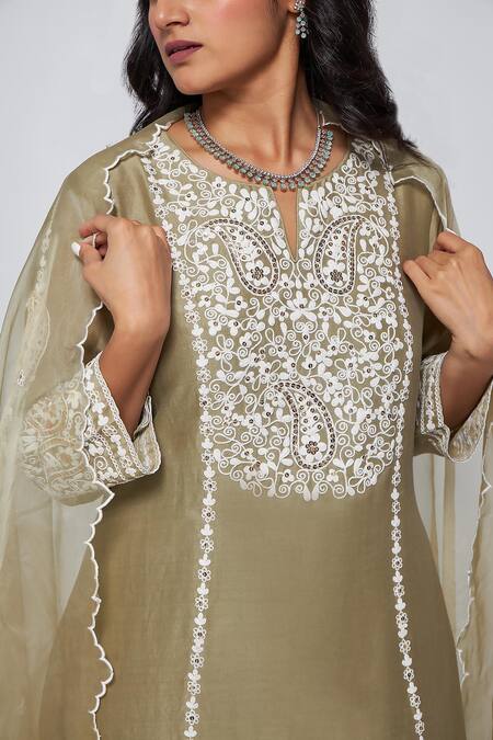 Buy Asaga Brown Chanderi, Muslin, Organza Embroidery V-neck Caily Floral Kurta Set Online at Aza Fashions Buy_Asaga_Brown Chanderi, Muslin, Organza Embroidery V-neck Caily Floral Kurta Set _Online_at_Aza_Fashions