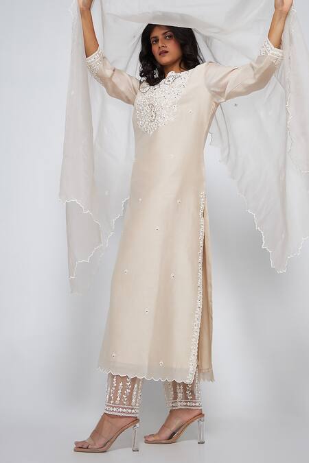 Asaga_Silver Chanderi, Muslin, Organza Embroidery Mandarin Stella Floral Kurta Set _Online_at_Aza_Fashions