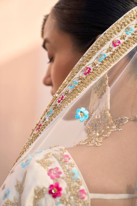 Shop Angad Singh Ivory Silk, Net Sequins, Cut Work Asymmetric Stripe Pattern Bridal Lehenga Set Online at Aza Fashions Shop_Angad Singh_Ivory Silk, Net Sequins, Cut Work Asymmetric Stripe Pattern Bridal Lehenga Set _Online_at_Aza_Fashions