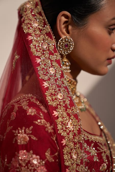 Buy Maroon Raw Silk Embroidery Zardozi Leaf Floral Bridal Lehenga Set For  Women by Angad Singh Online at Aza Fashions.
