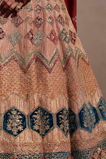 Shop Angad Singh Beige Silk, Chiffon Sequins, Zari Zardozi Embroidered Bridal Lehenga Set Online at Aza Fashions Shop_Angad Singh_Beige Silk, Chiffon Sequins, Zari Zardozi Embroidered Bridal Lehenga Set _Online_at_Aza_Fashions