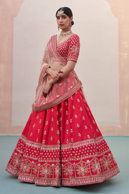 Angad Singh Red Silk Embroidery, Sequins Zardozi Floral Pattern Bridal Lehenga Set Online at Aza Fashions Angad Singh_Red Silk Embroidery, Sequins Zardozi Floral Pattern Bridal Lehenga Set _Online_at_Aza_Fashions