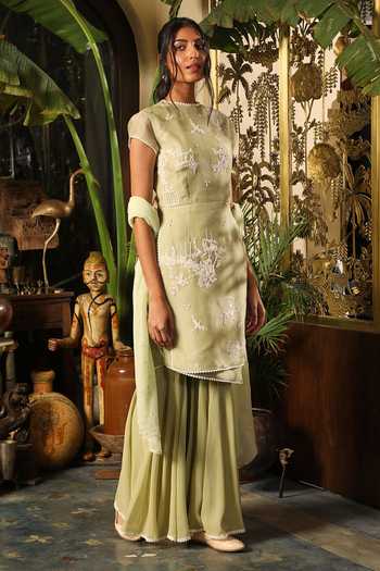 Buy_Sahil Kochhar_Green Organza, Net Embroidery, Lace Round Neck Aafiya Thread Kurta Set _Online_at_Aza_Fashions