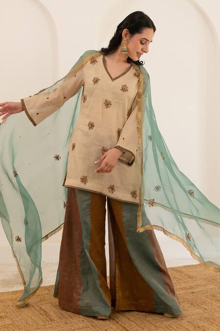 Buy_Pairaahan_Beige Kurta And Sharara Tissue Chanderi Embroidered Sequin V Neck Set_Online_at_Aza_Fashions