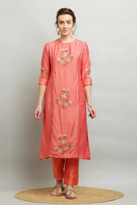 Shop_Kefi Collections_Peach Cotton, Lurex Embroidery, Gota Patti Adishree Floral Resham Kurta Set_Online_at_Aza_Fashions
