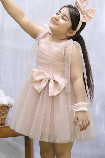 Darleen Kids Couture Pink Net, Taffeta Sequins, Beads Amaya Embellished Bow Dress Online at Aza Fashions Darleen Kids Couture_Pink Net, Taffeta Sequins, Beads Amaya Embellished Bow Dress _Online_at_Aza_Fashions