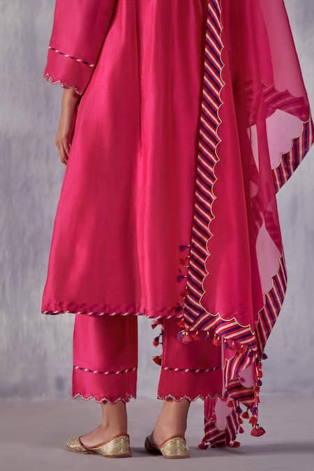 Amisha Kothari_Pink Chanderi , Organza Cut Work, Tassels, Gulnaar Yoke Kurta Set _at_Aza_Fashions