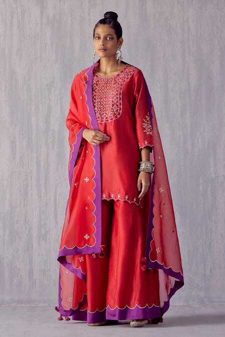 Amisha Kothari Red Chanderi , Organza Embroidery Amartya Neckline Kurta Sharara Set at Aza Fashions Amisha Kothari_Red Chanderi , Organza Embroidery Amartya Neckline Kurta Sharara Set _at_Aza_Fashions
