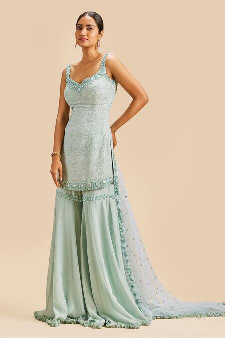 Nitika Gujral_Green Kurta Chiffon Embroidery Resham V Neck Gharara Set _Online_at_Aza_Fashions