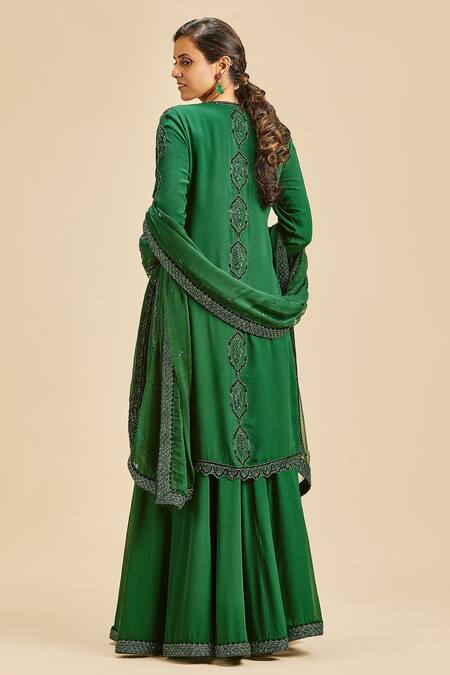 Nitika Gujral_Green Georgette Embroidery Tonal Bead V Neck Applique Kurta Sharara Set _Online_at_Aza_Fashions