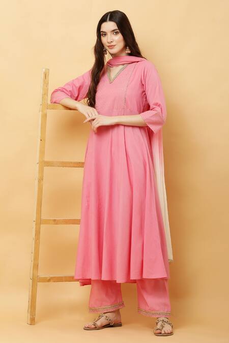 Buy_Kefi Collections_Pink Cotton, Chiffon Lace, Embroidery V-neck Amyrah Yoke Woven Anarkali Set