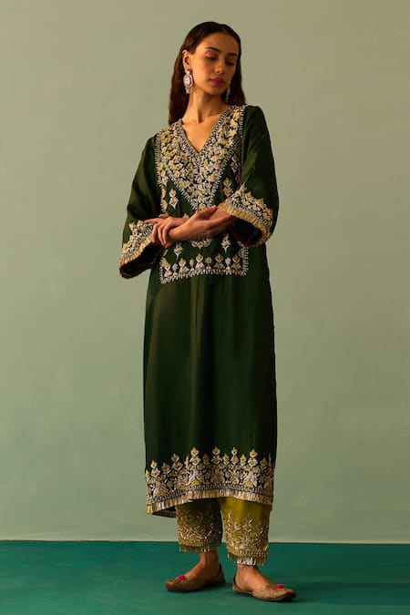 Buy Angad Singh Green Crepe Embroidery, Sequins Zardozi Choga And Pant Set Online at Aza Fashions Buy_Angad Singh_Green Crepe Embroidery, Sequins Zardozi Choga And Pant Set _Online_at_Aza_Fashions