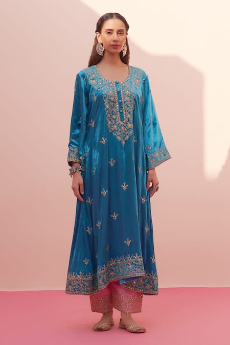 Angad Singh_Blue Velvet, Crepe Embroidery, Mirrors Round Neck Salwar Set _Online_at_Aza_Fashions
