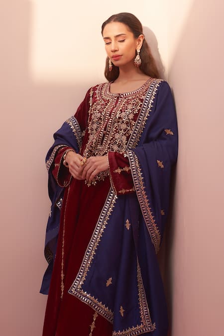 Angad Singh_Maroon Velvet, Crepe Embroidery Choga Pant Set _at_Aza_Fashions