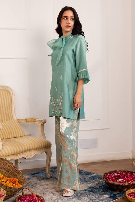 Buy_Pairaahan_Green Chanderi, Organza Sequins, Crystals Pearl Embellished Kurta With Pant_Online_at_Aza_Fashions