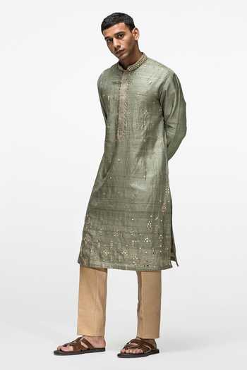 Shop Asuka Green Silk, Cotton Mirrors, Embroidery Resham Raw Kurta Set Online at Aza Fashions Shop_Asuka_Green Silk, Cotton Mirrors, Embroidery Resham Raw Kurta Set _Online_at_Aza_Fashions