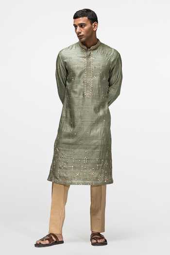 Asuka Green Silk, Cotton Mirrors, Embroidery Resham Raw Kurta Set at Aza Fashions Asuka_Green Silk, Cotton Mirrors, Embroidery Resham Raw Kurta Set _at_Aza_Fashions