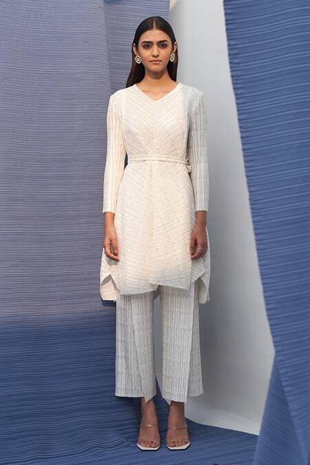 Pleats By Aruni_White Polyester V Neck Pleated Long Top And Pant Set_Online_at_Aza_Fashions
